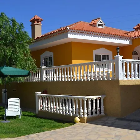Margarita Villa *